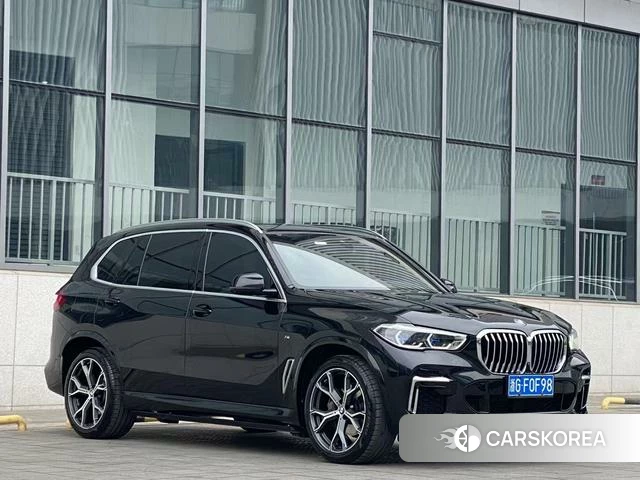 BMW X5 2023 Черный из Китая, фото 5