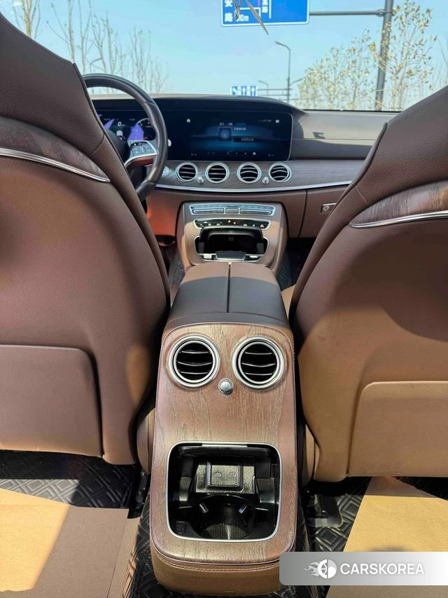 Mercedes-Benz E-Class 2021 Черный из Китая, фото 5