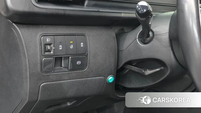 Hyundai Staria 2024 Белый из Кореи, фото 5