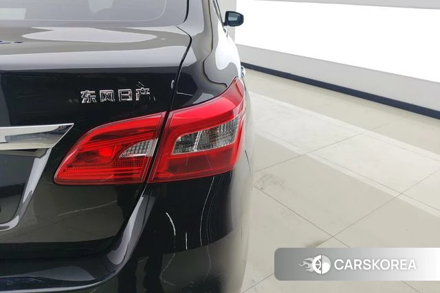 Nissan Sylphy 2024 Черный из Китая, фото 5