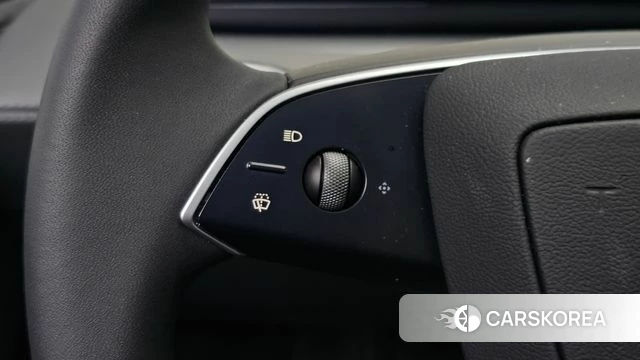 Tesla Model Y 2025 Серый из Кореи, фото 5