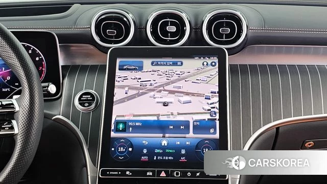 Mercedes-Benz GLC-Class X254 2024 Белый из Кореи, фото 5