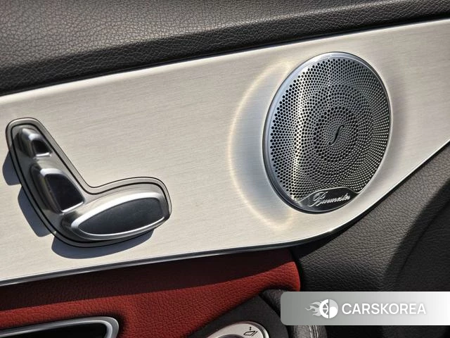 Mercedes-Benz C-class 2021 Белый из Китая, фото 5