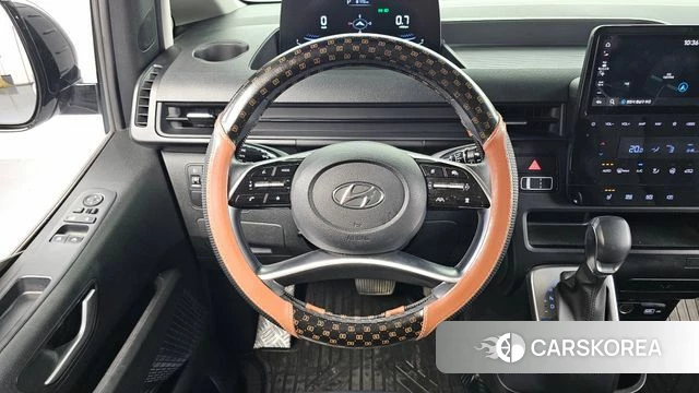 Hyundai Staria 2023 Серебряный из Кореи, фото 5