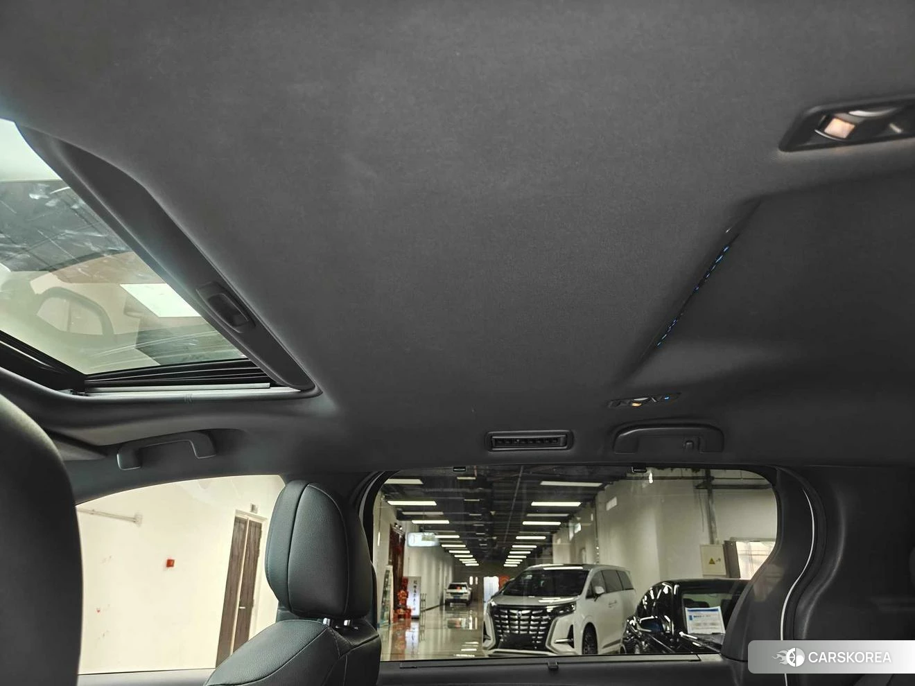 Toyota Sienna 2021 Белый из Китая, фото 5