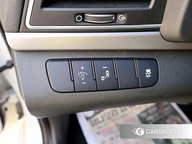 Hyundai Avante AD 2018 Белый из Кореи, фото 5