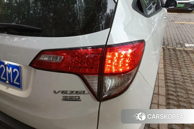 Honda Vezel 2021 Белый из Китая, фото 5