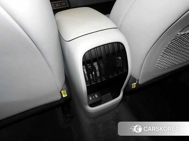 Hyundai Kona (SX2) 2026 Светло-зеленый из Кореи, фото 5