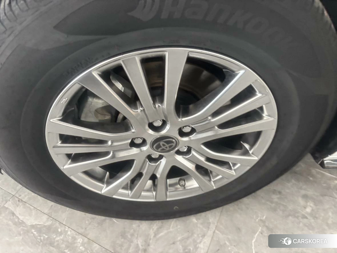 Toyota Sienna 2021 Белый из Китая, фото 5