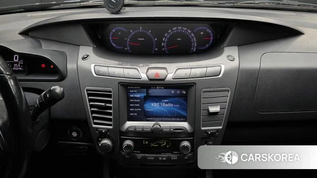 Ssangyong Korando Turismo 2018 Черный из Кореи, фото 5