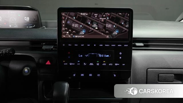 Hyundai Staria 2022 Белый из Кореи, фото 5