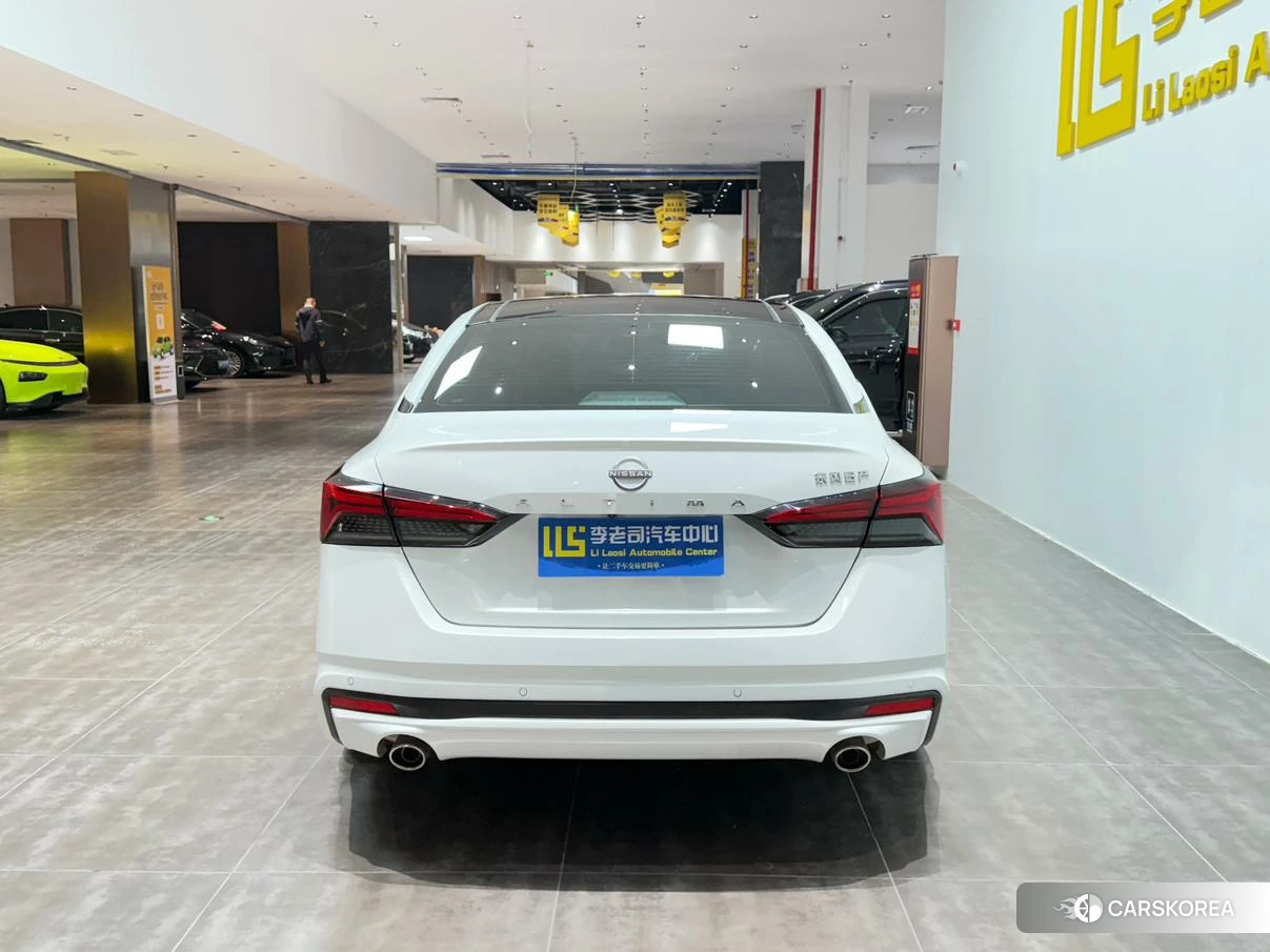 Nissan Altima 2022 Белый из Китая, фото 5