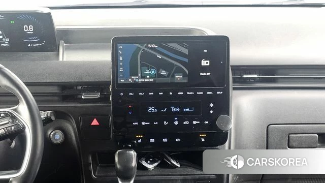 Hyundai Staria 2021 Серебряный из Кореи, фото 5