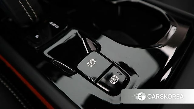 Volvo XC40 2021 Белый из Кореи, фото 5