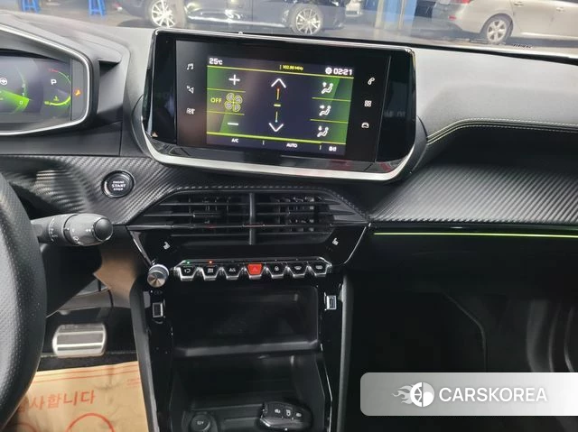 Peugeot 2008 Second generation 2020 Белый из Кореи, фото 5
