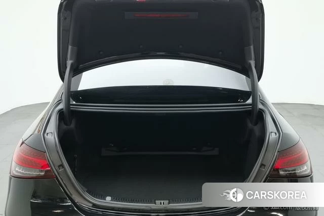 Mercedes-Benz E-Class 2021 Черный из Китая, фото 5