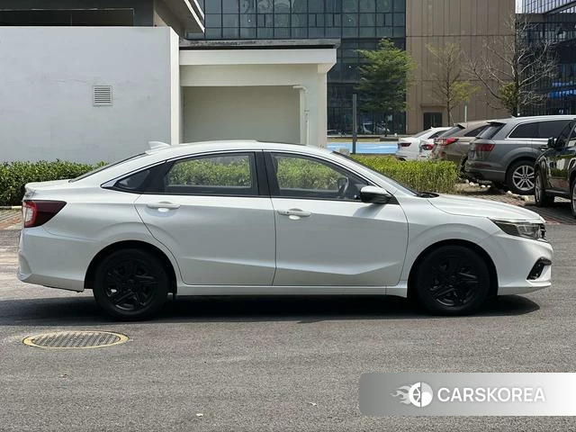 Honda Envix 2021 Белый из Китая, фото 5
