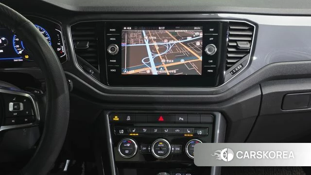 Volkswagen T-Roc 2022 Белый из Кореи, фото 5
