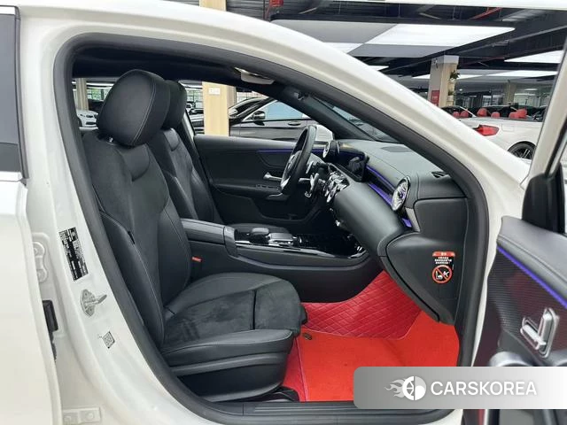 Mercedes-Benz A-Class 2022 Белый из Китая, фото 5