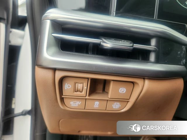 Hyundai Grandeur Hybrid (GN7) 2025 Белый из Кореи, фото 5