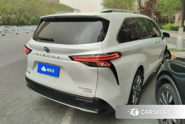 Toyota Sienna 2024 Белый из Китая, фото 5