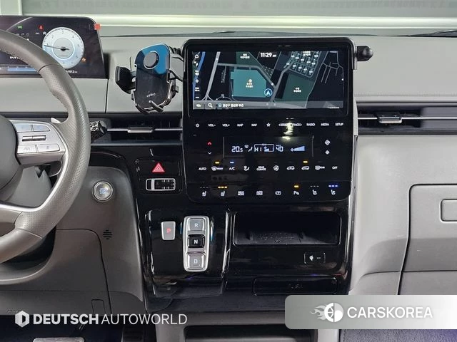 Hyundai Staria 2023 Черный из Кореи, фото 5