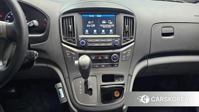 Hyundai The New Grand Starex 2021 Желтый из Кореи, фото 5