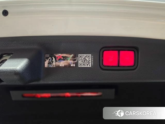 Mercedes-Benz C-Class W206 2026 Белый из Кореи, фото 5