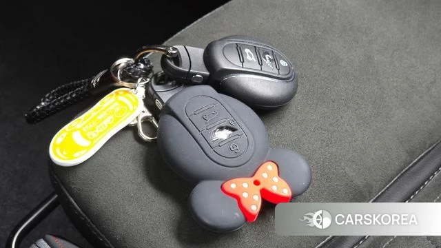 Mini Cooper S 2021 Серебряный из Кореи, фото 5