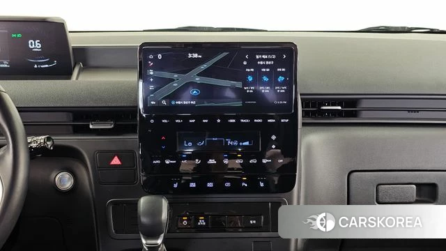 Hyundai Staria 2023 Желтый из Кореи, фото 5