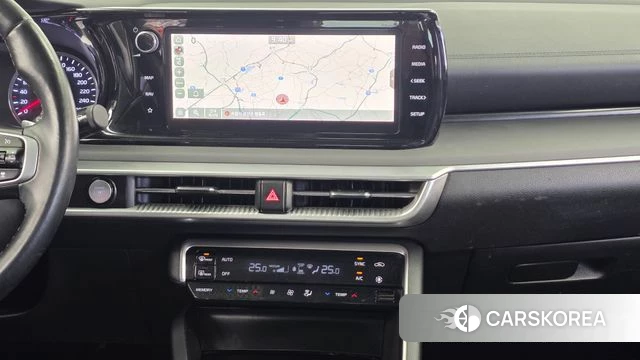 Kia K5 3rd generation 2020 Белый из Кореи, фото 5
