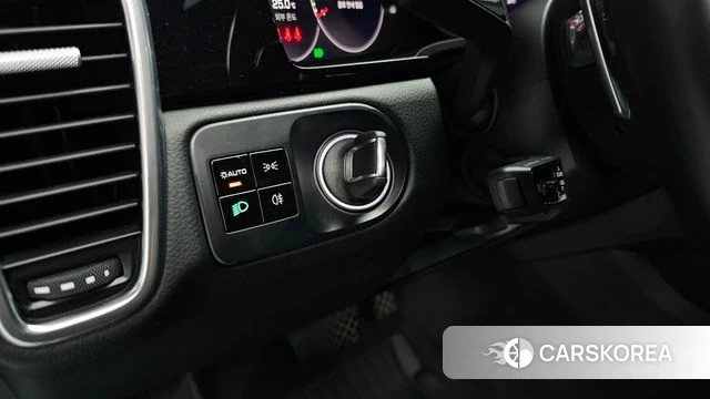 Porsche Cayenne (PO536) id 4966344 из Кореи 5