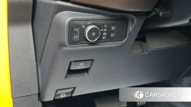 Ford Bronco 6th Generation 2022 Желтый из Кореи, фото 5