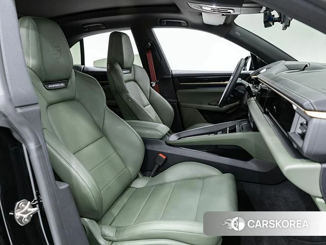 Porsche Makan EV 2025 Черный из Кореи, фото 5