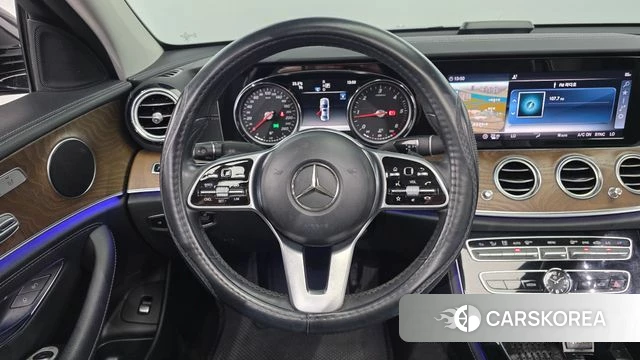 Mercedes-Benz E-Class W213 2019 Черный из Кореи, фото 6