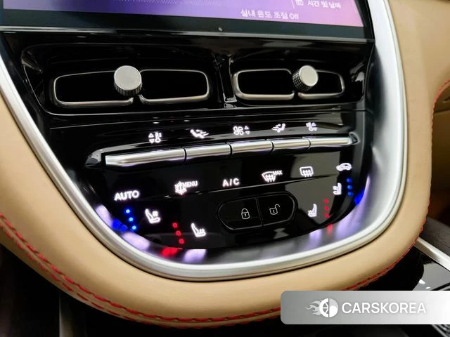 Aston Martin DBX 2022 Серый из Кореи, фото 5