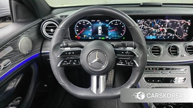 Mercedes-Benz E-Class W213 2022 Серебристо-серый из Кореи, фото 5