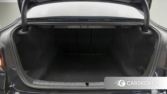 BMW 5 Series (G30) 2021 Черный из Кореи, фото 5