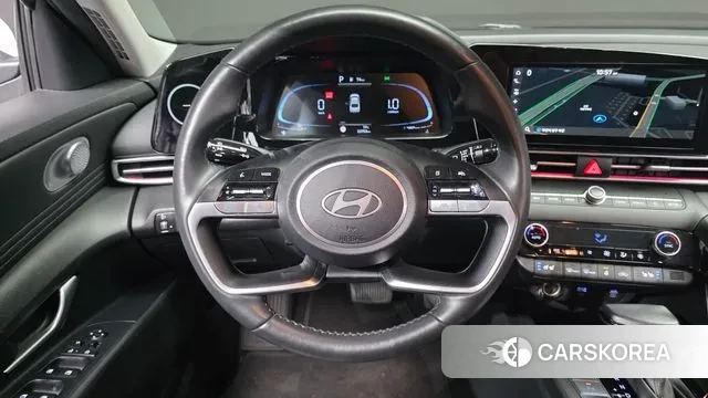 Hyundai The New Avante (CN7) 2024 Белый из Кореи, фото 5