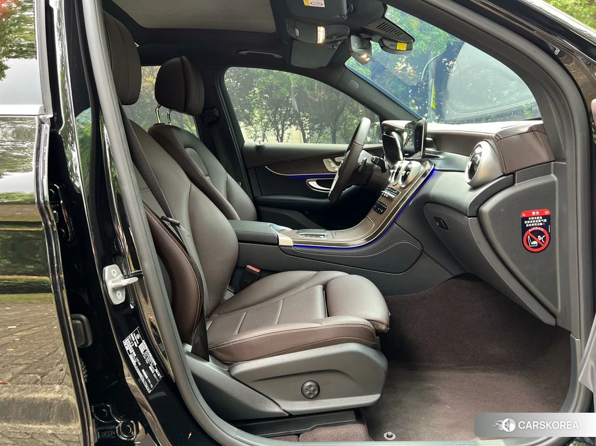 Mercedes-Benz GLC 2021 Черный из Китая, фото 5