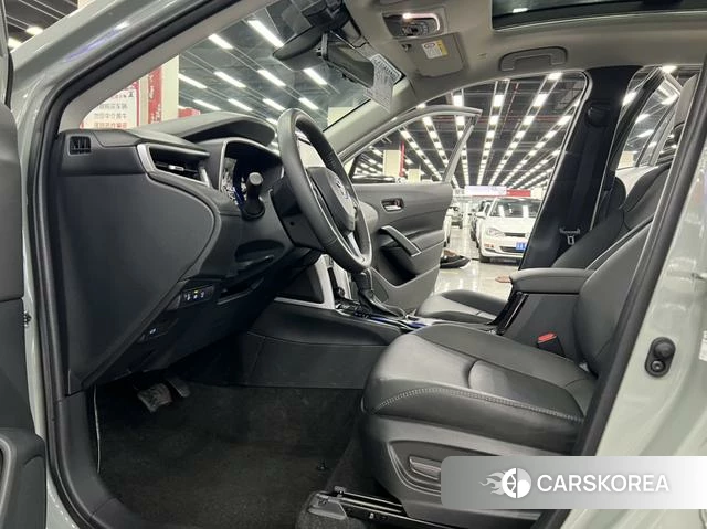 Toyota Corolla 2022 Зеленый из Китая, фото 5