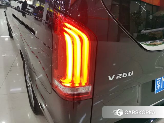 Mercedes-Benz V-Class 2023 Черный из Китая, фото 5