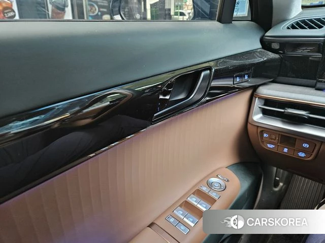 Hyundai Grandeur Hybrid (GN7) 2024 Черный из Кореи, фото 5
