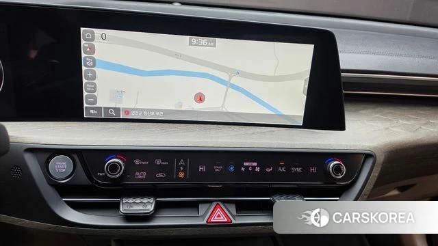 Kia K8 Hybrid 2023 Серебристо-серый из Кореи, фото 5