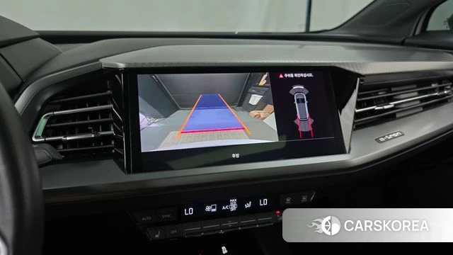 Audi Q4 e-Tron (F4) 2023 Белый из Кореи, фото 5