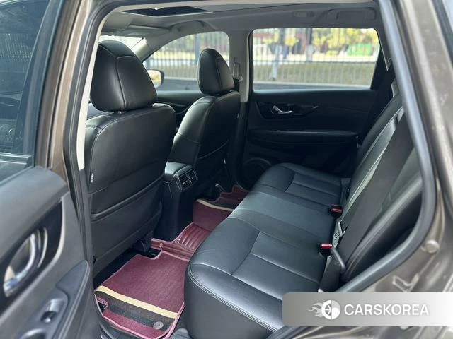 Nissan X-Trail 2021 Коричневый из Китая, фото 5