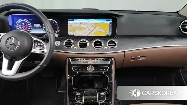 Mercedes-Benz E-Class W213 2019 Серый из Кореи, фото 5