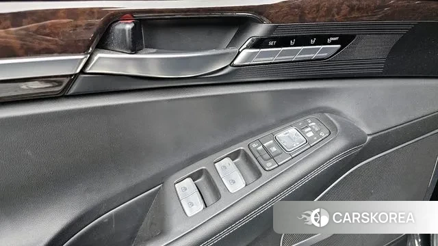 Genesis EQ900 2018 Черный из Кореи, фото 5