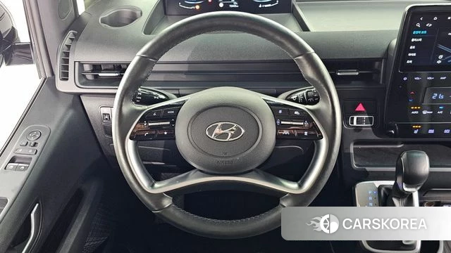 Hyundai Staria 2023 Черный из Кореи, фото 5