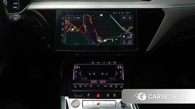 Audi e-Tron 2021 Белый из Кореи, фото 5